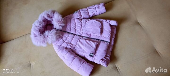 Куртка на девочку 3- 5 лет