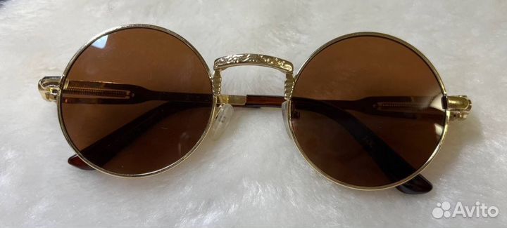 Солнцезащитные очки женские