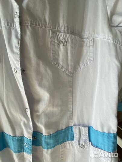 Женский медицинский халат