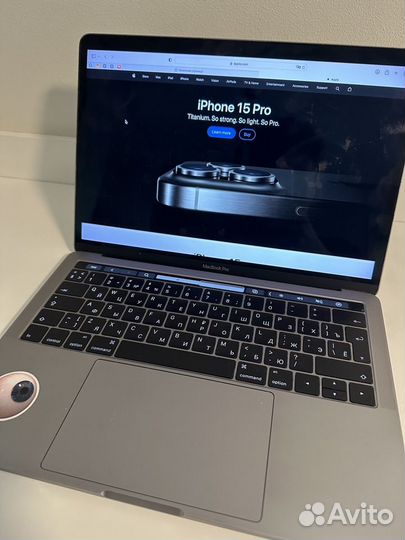 Apple MacBook Pro 13 touch bar 2016