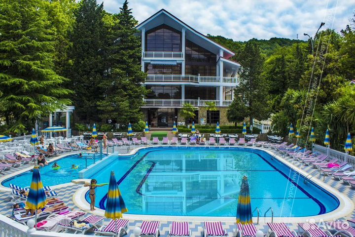 Сочи в июне из Москвы 2взр.+1реб. Все Включено