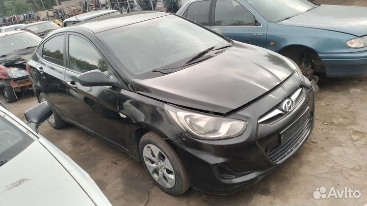 Дверь передняя правая Hyundai Solaris 1 RB