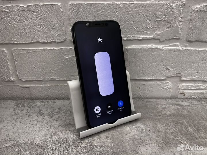 iPhone 12, 64 ГБ