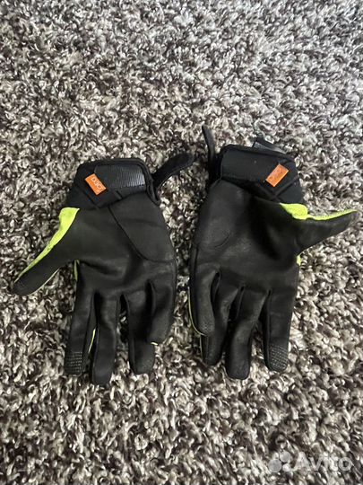 Перчатки для мотоцикла