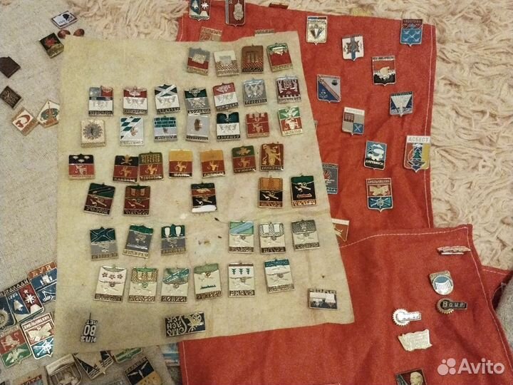 Коллекция значков СССР