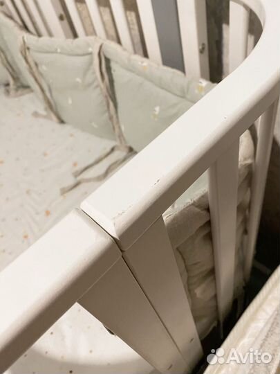 Детская кроватка
