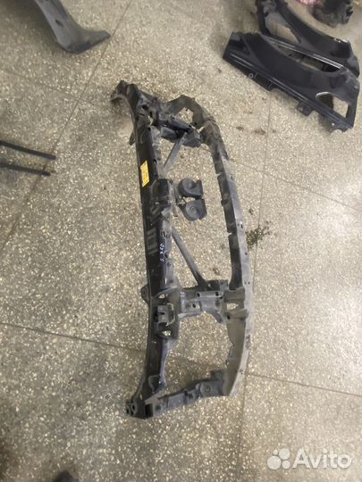 Телевизор на Range Rover Sport 320