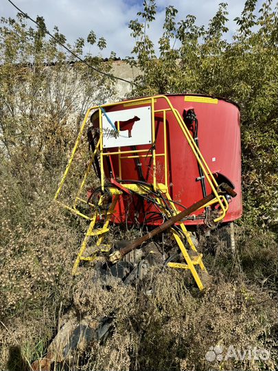 Миксер-кормораздатчик Metal-Fach T-659, 2019