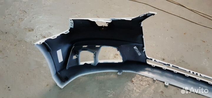 Бампер на Ауди А4 В9