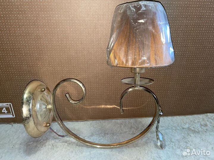 Настенный светильник бра