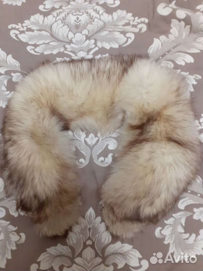 Меховой воротник песец