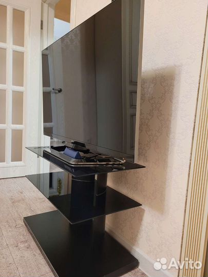 Тумба под телевизор