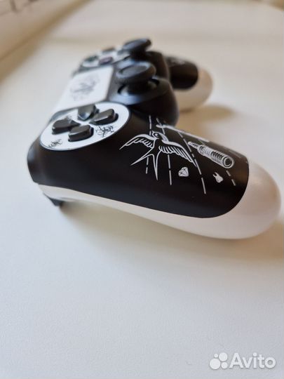 Кастомн. геймпад dualshock 4 Rainbo Disgusting men