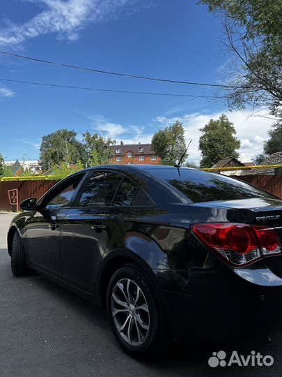 Chevrolet Cruze 1.6 МТ, 2010, 280 000 км