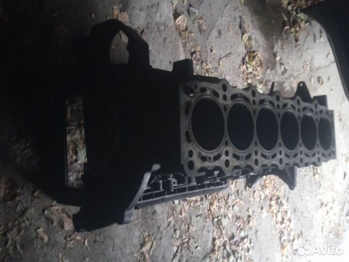 Продам блок,2-JZ ge vvti двс Тойота