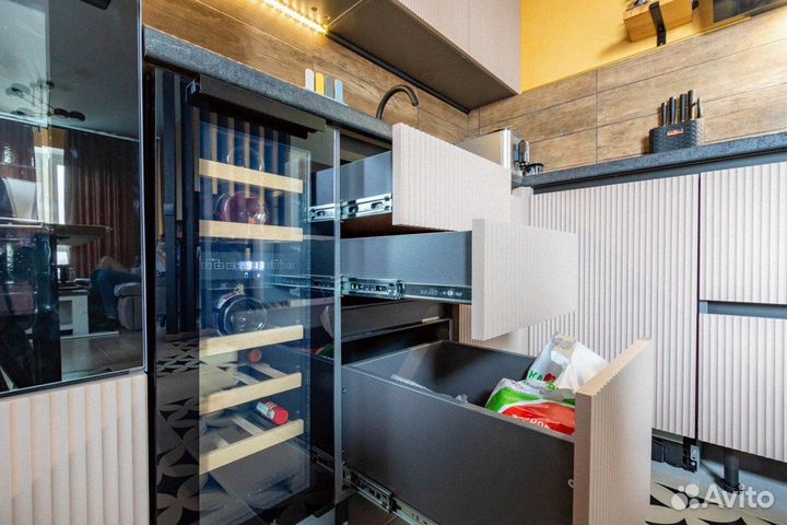 Кухня на заказ угловая кухонный гарнитур