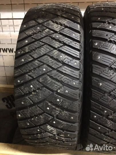 Goodyear UltraGrip Ice Arctic SUV 235/60 R17 106T