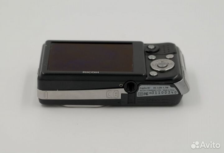 Ультракомпактный фотоаппарат Ricoh Caplio R7