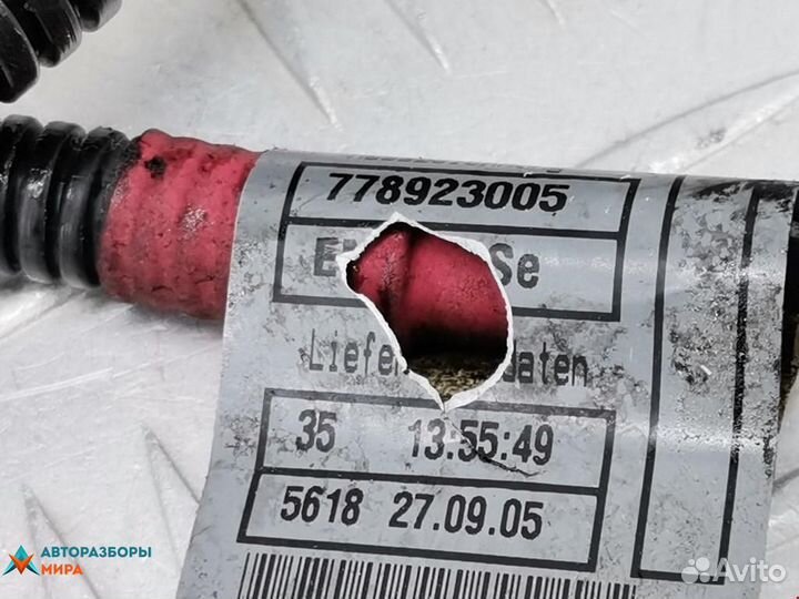 Проводка BMW 5 E60/E61 2005 12427789231