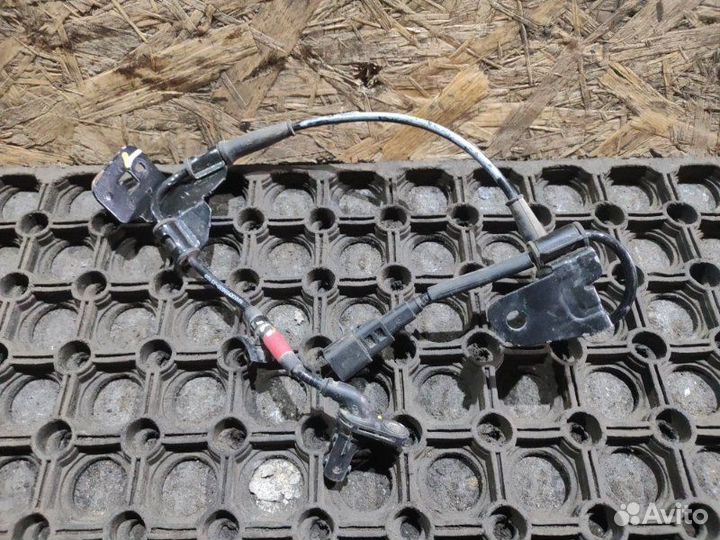 Датчик ABS передний правый Genesis G70 седан G4KL