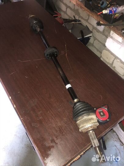 Полуось правая в сборе на Ниссан Альмеру Классик