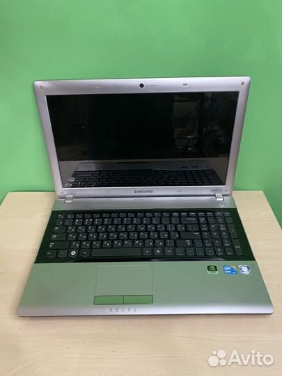 Ноутбук Samsung NP-RV511