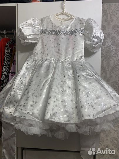 Костюм платье и корона снежинка