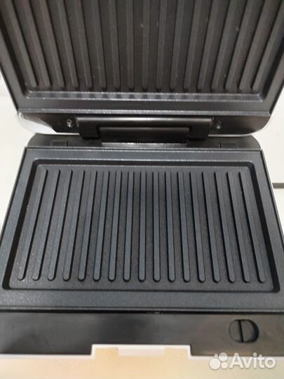 Вафельница-бутербродница Kitfort KT-1638