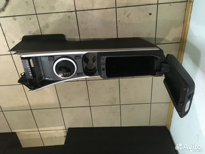 Подлокотник Mazda сх7