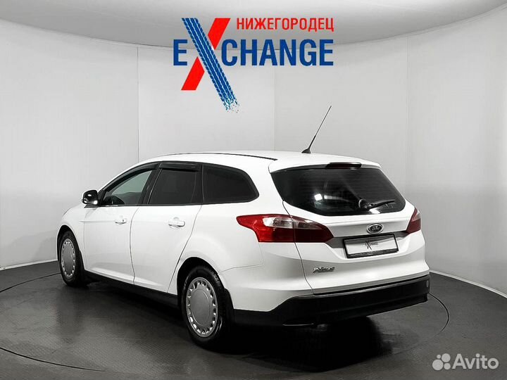 Ford Focus 1.6 МТ, 2013, 301 271 км