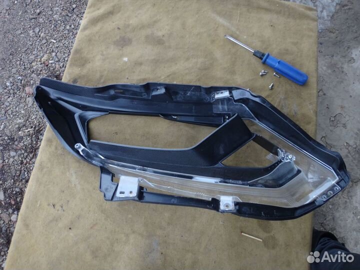 13-19 Х трейл Стекло фары Левой Nissan X-Trail T32