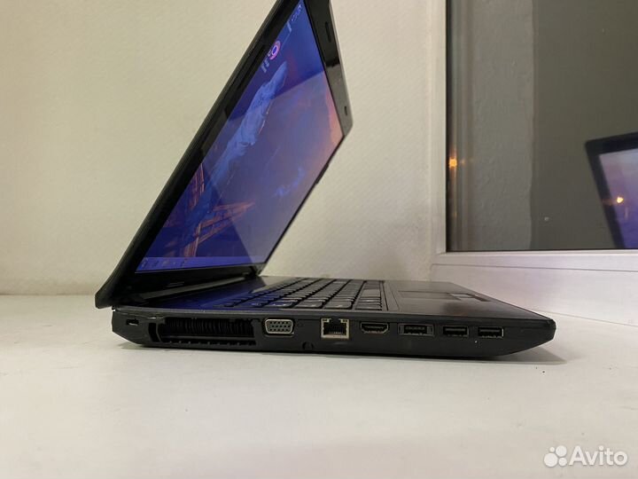 Шустрый ноутбук lenovo i3/4gb/intel hd 3000/500gb