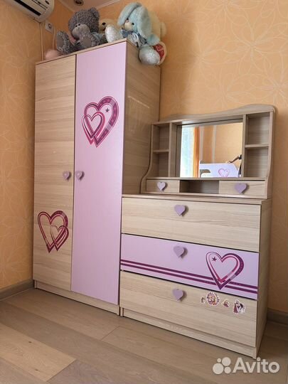Детская мебель, кровать-чердак, шкаф, комод