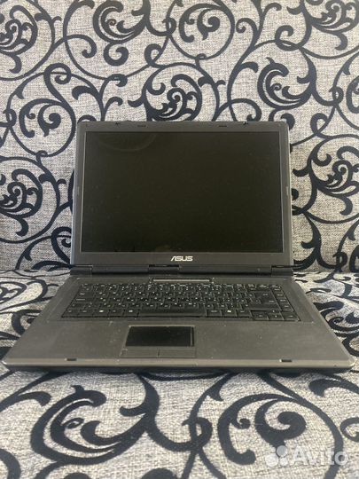 Ноутбук asus