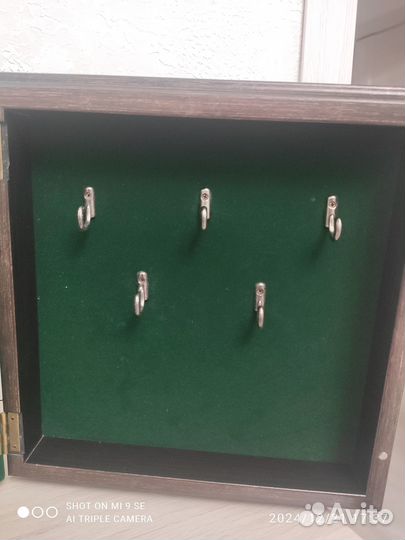 Ключница настенная из дерева