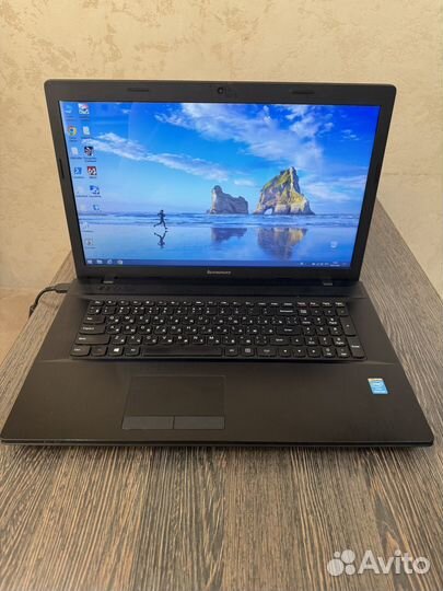 Большой 17,3 дюймовый ноутбук Lenovo g700