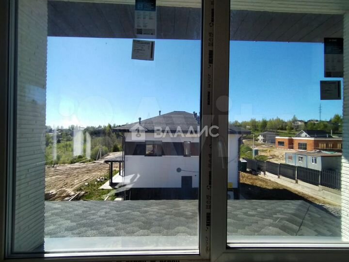 Дом 255 м² на участке 10 сот.