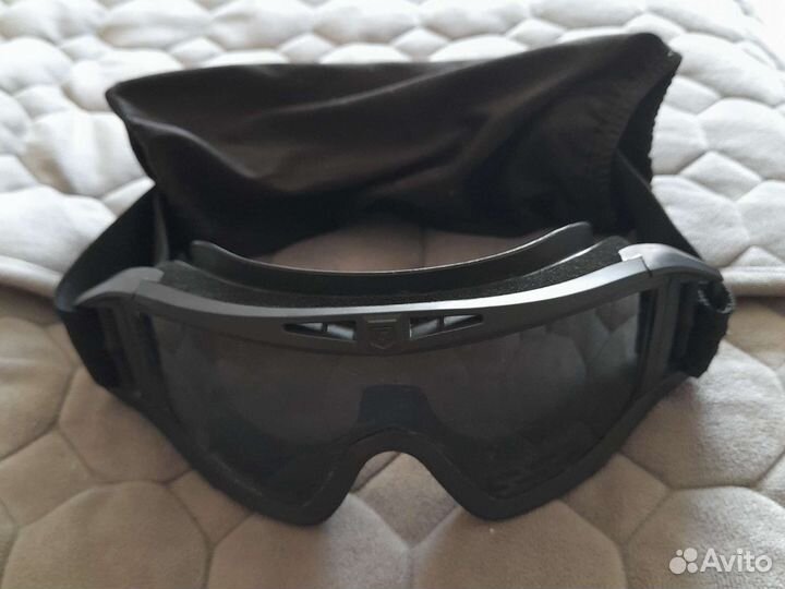 Горнолыжные очки