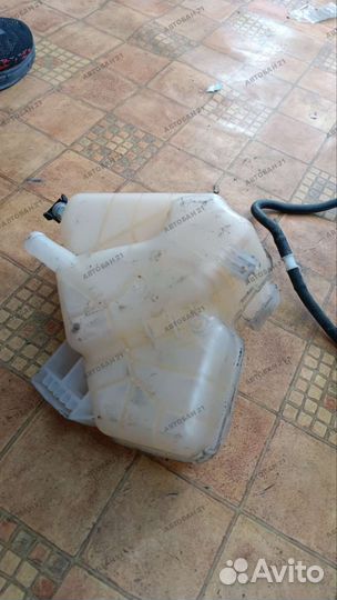 Бачок Форд Фиеста mk6