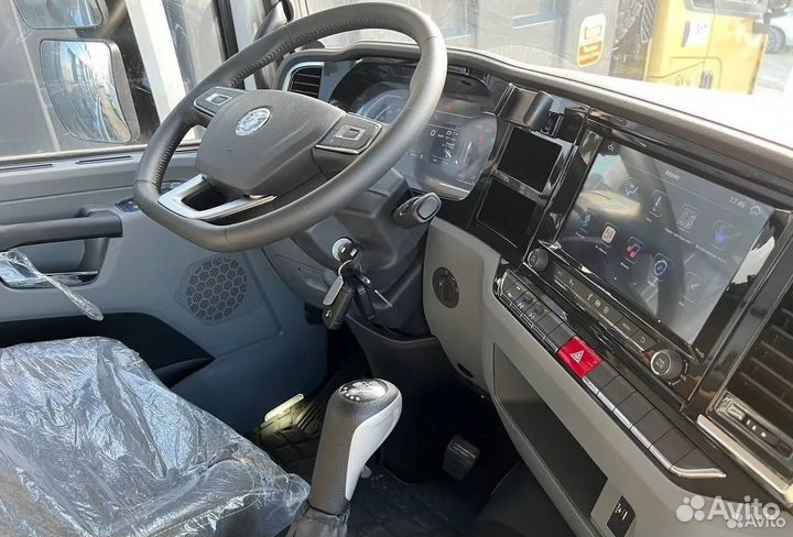 Shacman (Shaanxi) SX42586V385, 2023