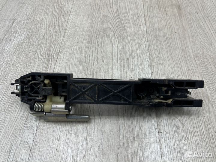 Ручка двери наружная nissan almera G15 Прав