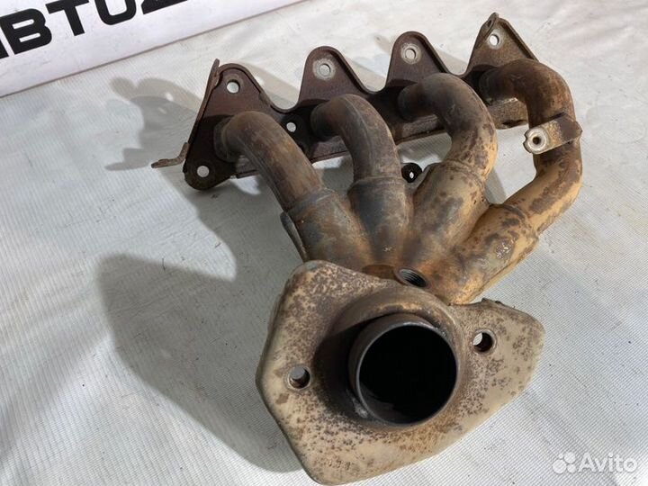 Коллектор выпускной Renault Duster K4MA690 2013