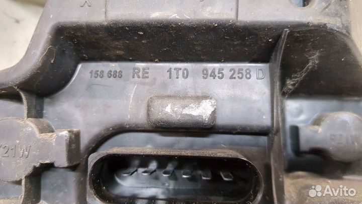 Фонарь (задний) правый Volkswagen Touran