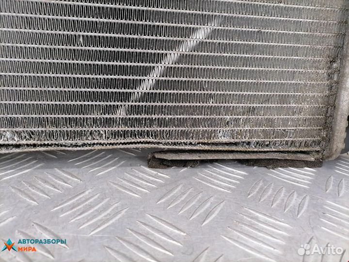 Радиатор (основной) Volvo V70 3 2009 31368059