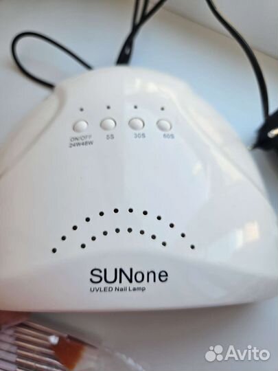 Набор для маникюра гель-лаком. уф лампа,лак,кисти