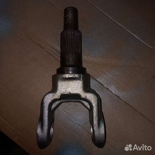 Вилка шарнира поворотного кулака Соболь