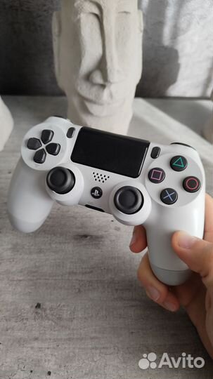 Dualshock 4 V2 White (оригинал)