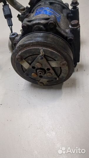 Компрессор кондиционера Volvo C30