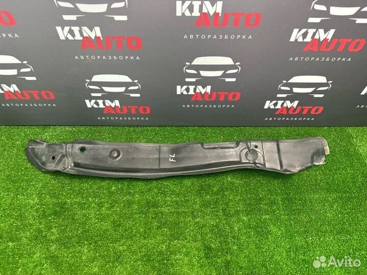 Пыльник крыла левый Audi Q7 4L 4.2 BAR 2007