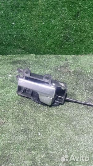 Ручка двери задней внутренняя левая Ford Focus